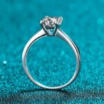 Wennington’s Wonders: Where to Find Unique Engagement Rings in London